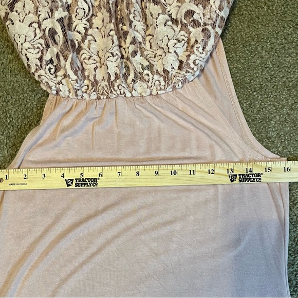 Democracy Layered Lace Dusty Pink Blouse size M - Picture 8 of 16